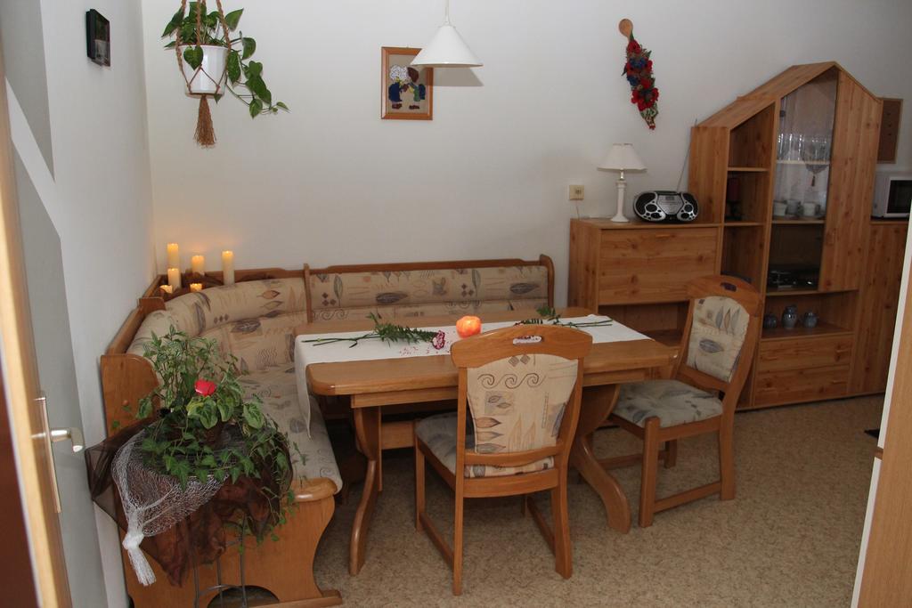 Ferienwohnung Hoebart Dorfstetten Room photo